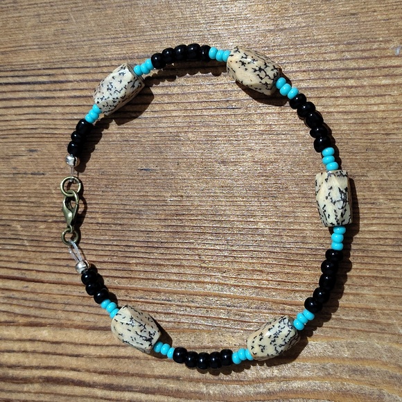 Men's Faux Bone,  Black and Turquoise Beaded Bracelet,  Handmade Bracelet - Picture 3 of 7